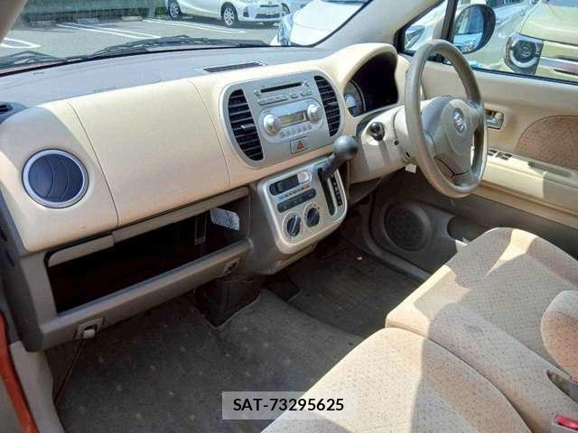 Nissan MOCO 2009-10 8216855-8