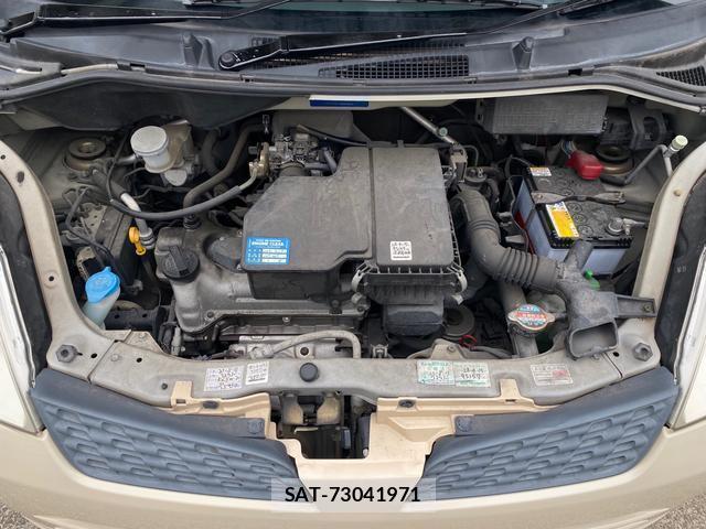 Nissan MOCO 2005-04 8218183-19