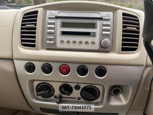 Nissan MOCO 2005-04 8218183-7