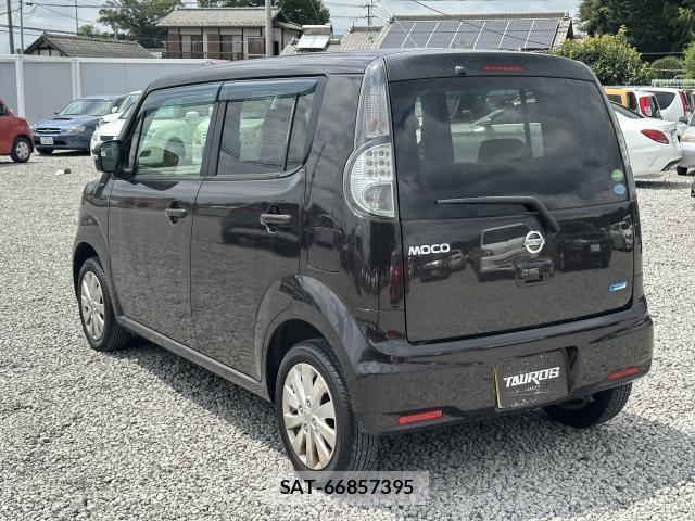 Nissan MOCO 2014-02 8224437-5
