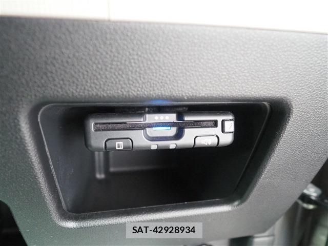 Daihatsu MOVE CANBUS 2019-07 8216084-12