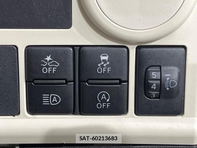 Daihatsu MOVE CANBUS 2019-04 8219097-3