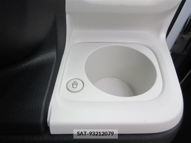 Daihatsu MOVE CANBUS 2024-11 8221021-14