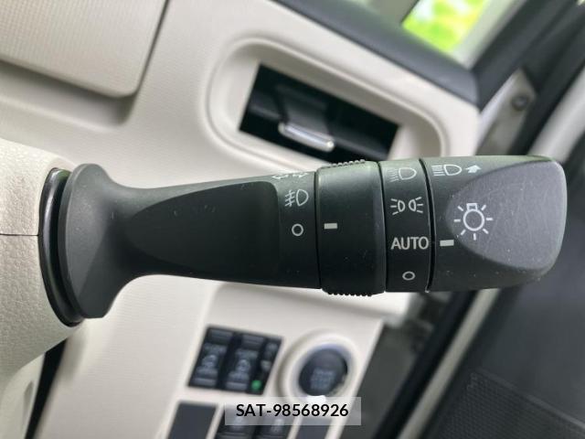 Daihatsu MOVE CANBUS 2020-09 8221821-15