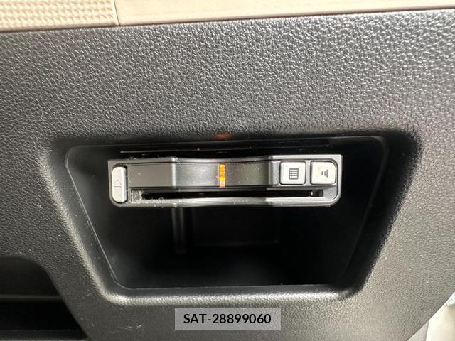 Daihatsu MOVE CANBUS 2017-10 8224726-18