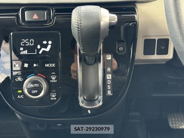 Daihatsu MOVE CANBUS 2022-04 8225274-17