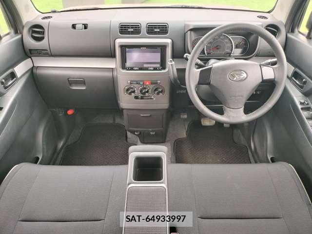 Daihatsu MOVE CONTE 2015-06 8220595-4