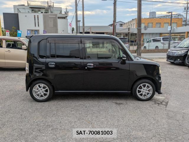 Daihatsu MOVE CONTE 2014-02 8222889-3