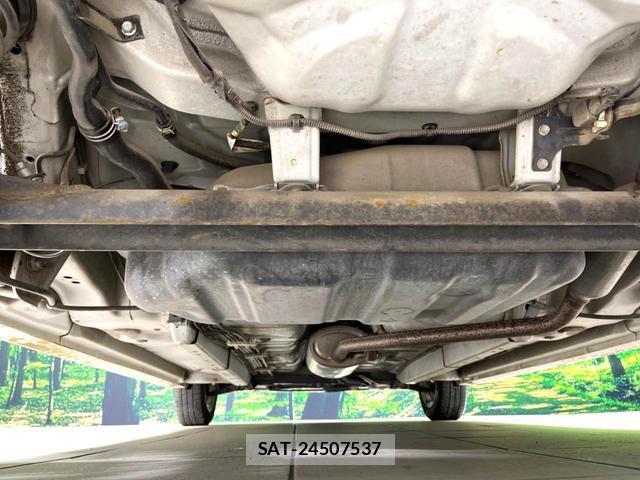 Daihatsu MOVE 2012-03 8217108-19