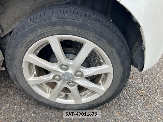 Daihatsu MOVE 2011-02 8217216-3