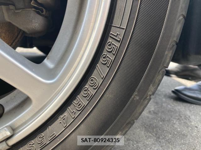 Daihatsu MOVE 2013-11 8218440-6