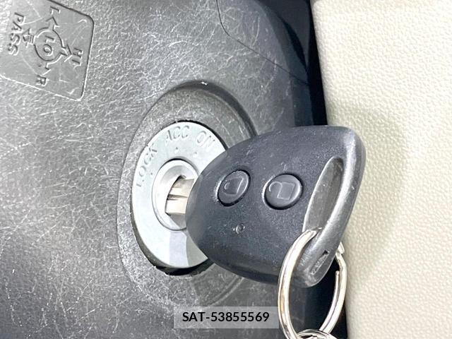 Daihatsu MOVE 2015-09 8219401-4