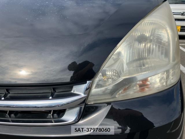 Daihatsu MOVE 2011-01 8219811-11