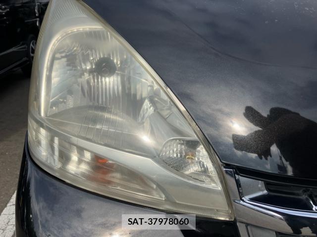 Daihatsu MOVE 2011-01 8219811-14