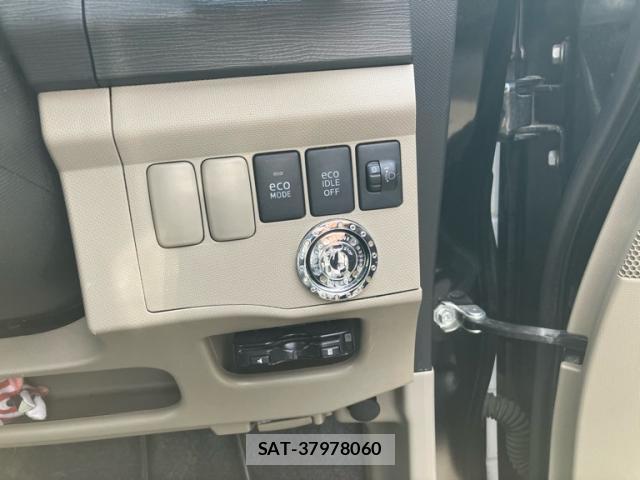 Daihatsu MOVE 2011-01 8219811-17