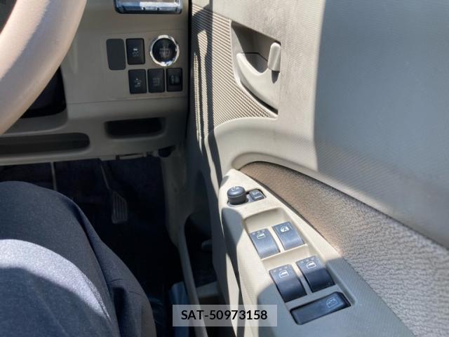 Daihatsu MOVE 2014-01 8219819-10