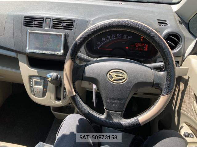 Daihatsu MOVE 2014-01 8219819-7