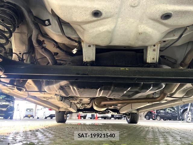Daihatsu MOVE 2012-01 8219900-18