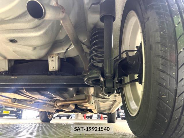 Daihatsu MOVE 2012-01 8219900-19