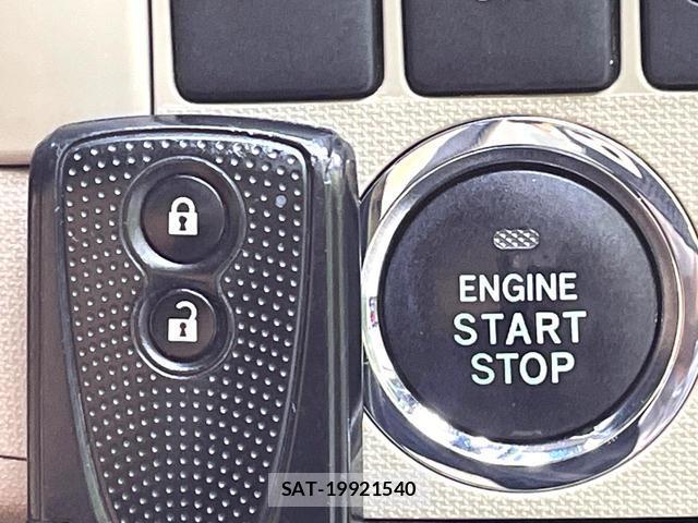 Daihatsu MOVE 2012-01 8219900-2