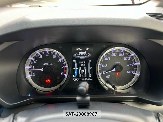 Daihatsu MOVE 2015-03 8219952-4