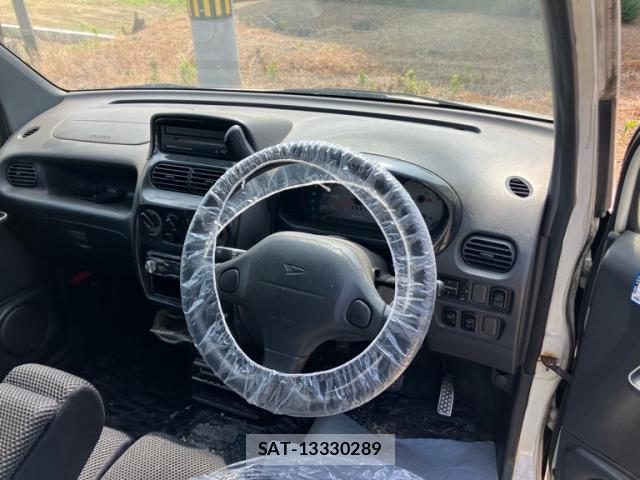 Daihatsu MOVE 2002-07 8220902-14