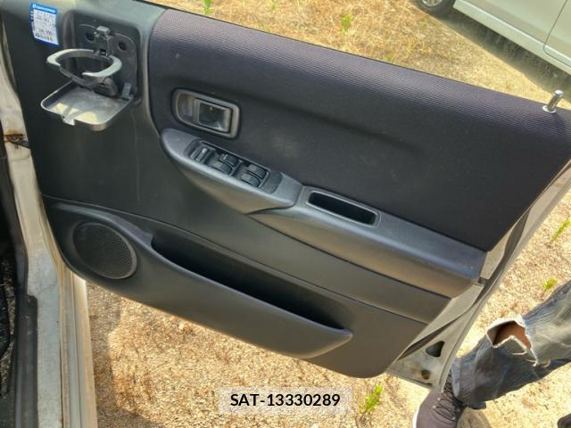 Daihatsu MOVE 2002-07 8220902-9