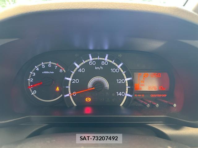 Daihatsu MOVE 2015-06 8221686-5