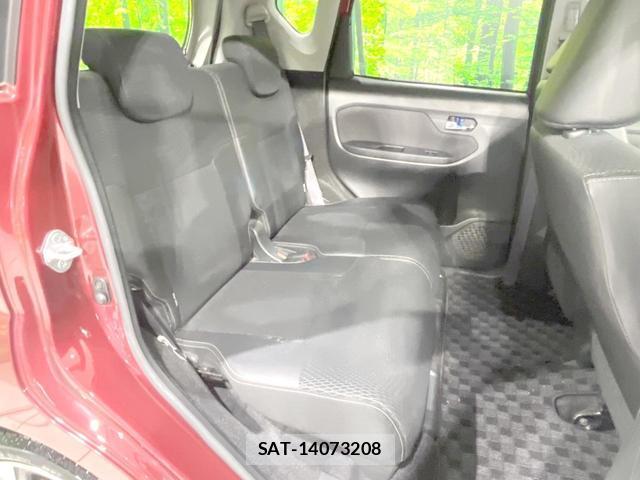 Daihatsu MOVE 2017-04 8221855-8