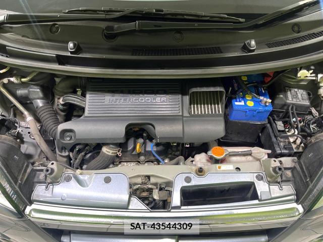 Daihatsu MOVE 2013-04 8222599-18
