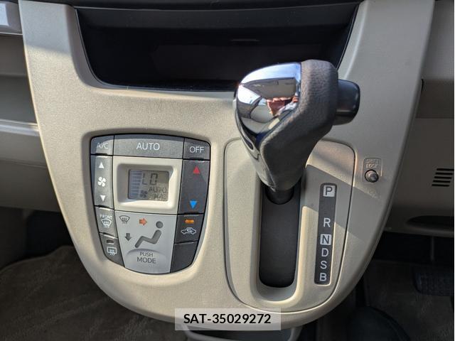 Daihatsu MOVE 2014-05 8222896-19