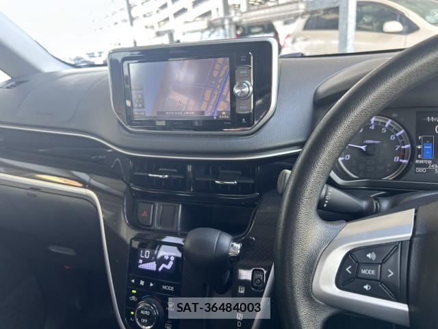 Daihatsu MOVE 2018-01 8223644-12