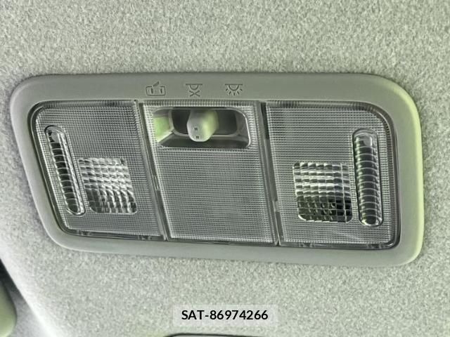 Daihatsu MOVE 2013-02 8225279-16