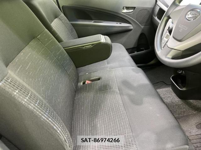 Daihatsu MOVE 2013-02 8225279-3