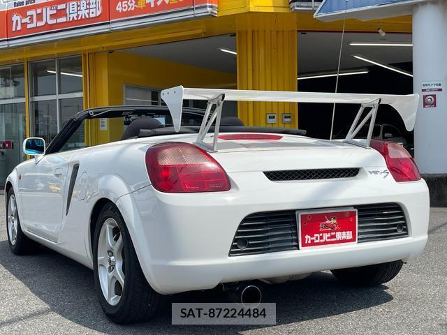 Toyota MR-S 2002-04 8220880-2