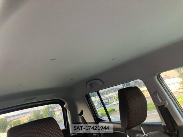 Suzuki MR WAGON 2015-08 8220896-11