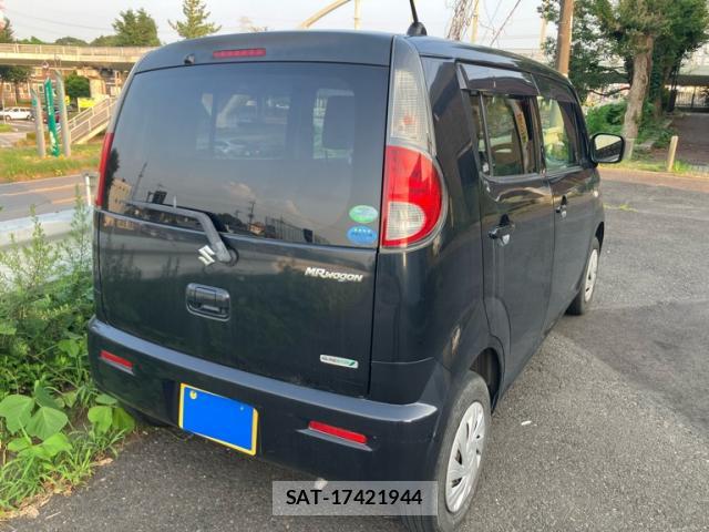 Suzuki MR WAGON 2015-08 8220896-13