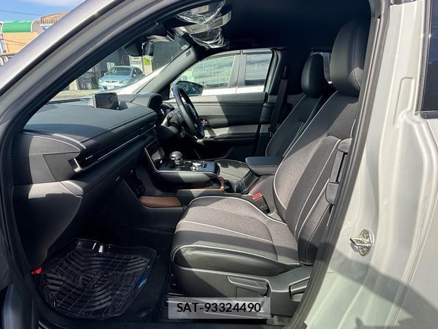 Mazda MX-30 2023-10 8223817-19