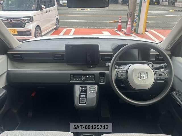 Honda N-ONE 2025-09 8218215-2
