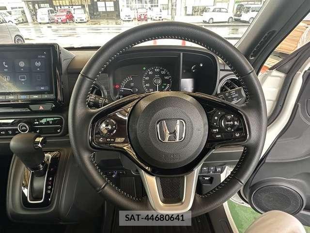 Honda N-ONE 2025-08 8218246-11