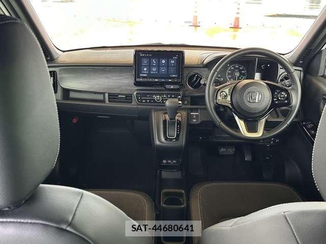 Honda N-ONE 2025-08 8218246-2