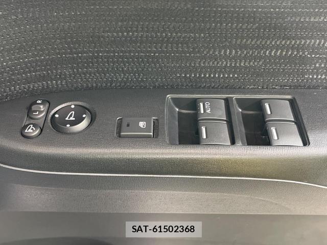 Honda N-ONE 2018-06 8219515-19