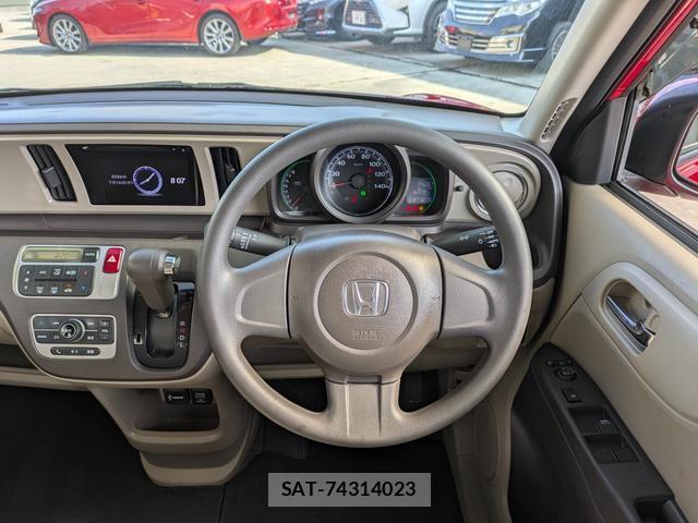 Honda N-ONE 2013-03 8220977-17
