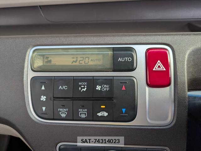 Honda N-ONE 2013-03 8220977-19