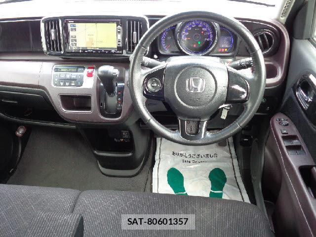Honda N-ONE 2013-01 8221027-2