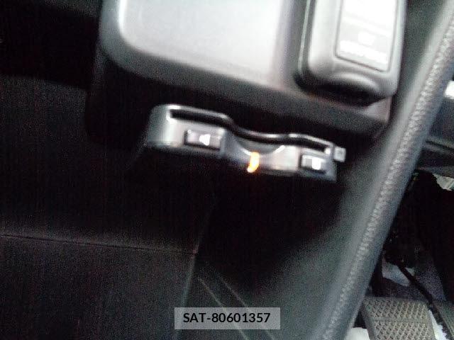 Honda N-ONE 2013-01 8221027-9