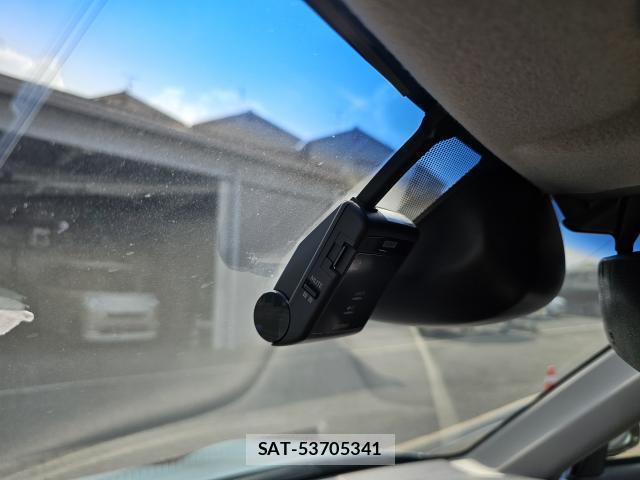 Honda N-ONE 2018-03 8222289-13