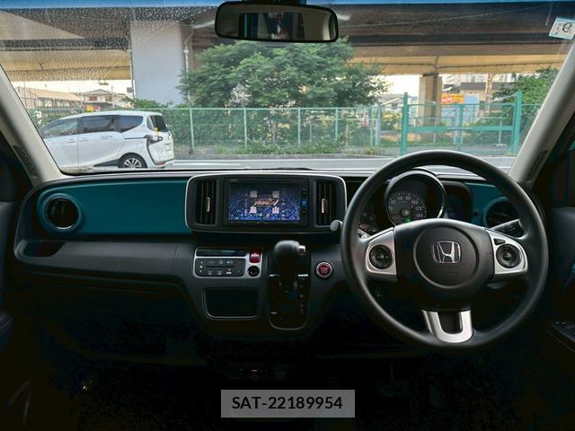 Honda N-ONE 2016-09 8222951-12