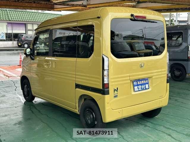 Honda N-VAN e: 2025-01 8218190-1