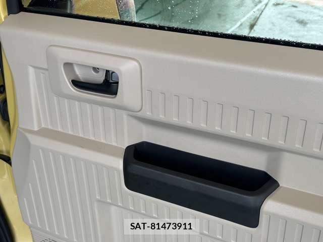 Honda N-VAN e: 2025-01 8218190-14